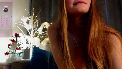 Snapshot of _green_green_ chatting on 9, 1, 2025 Milly online show from 9, 1, 2025