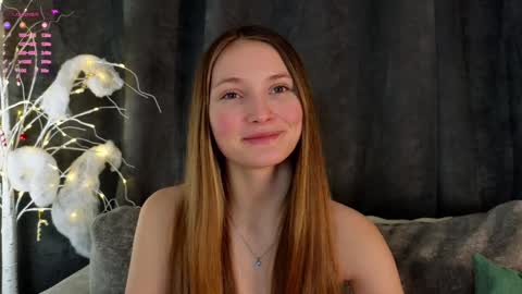 Snapshot of _green_green_ chatting on 10, 1, 2025 Milly online show from 10, 1, 2025