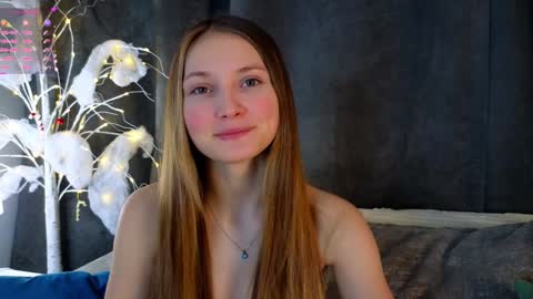 Snapshot of _green_green_ chatting on 11, 1, 2025 Milly online show from 11, 1, 2025