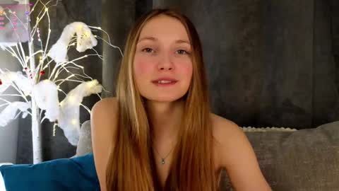 Snapshot of _green_green_ chatting on 15, 1, 2025 Milly online show from 15, 1, 2025