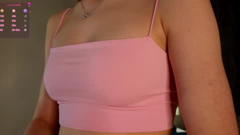 Snapshot of _green_green_ chatting on 19, 1, 2025 Milly online show from 19, 1, 2025