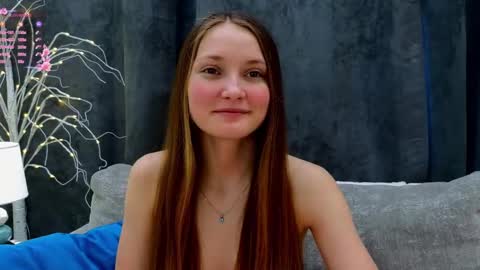 Snapshot of _green_green_ chatting on 12, 2, 2025 Milly online show from 12, 2, 2025