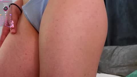 Snapshot of _green_green_ chatting on 27, 2, 2025 Milly online show from 27, 2, 2025