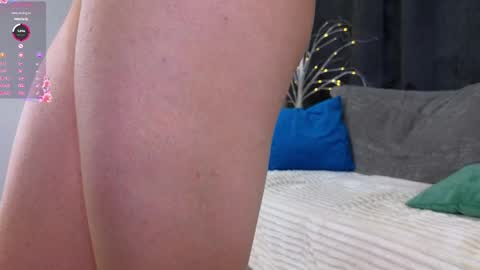 Snapshot of _green_green_ chatting on 12, 3, 2025 Milly online show from 12, 3, 2025