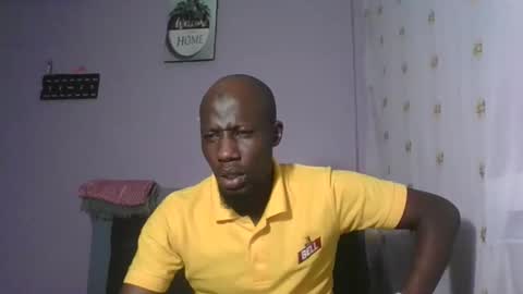 Snapshot of _hairlyboy chatting on 12, 10, 2025 _hairlyboy online show from 12, 10, 2025