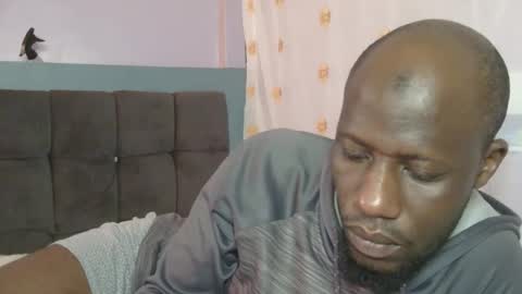 Snapshot of _hairlyboy chatting on 20, 10, 2025 _hairlyboy online show from 20, 10, 2025