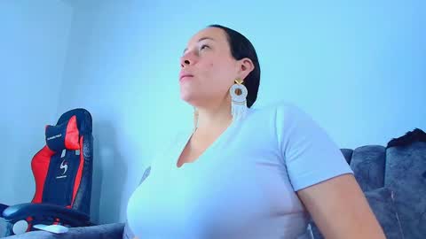 Honey online show from 27, 10, 2025