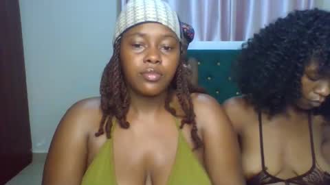 _honey_bloom online show from 15, 2, 2026