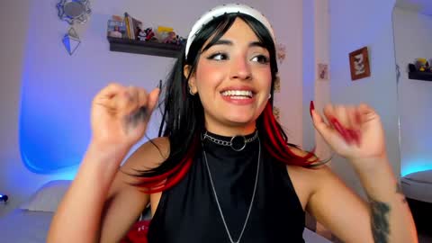 Snapshot of _hotpink chatting on 7, 1, 2025 Jenn online show from 7, 1, 2025