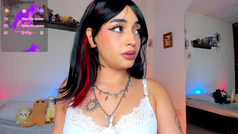 Snapshot of _hotpink chatting on 31, 1, 2025 Jenn online show from 31, 1, 2025