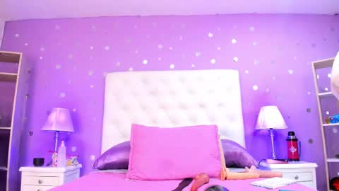 _johnson_alana online show from 2, 10, 2025