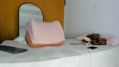 Snapshot of _juliethsexy_ chatting on 8, 6, 2026 Julieth online show from 8, 6, 2026
