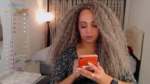 _just_a_queen_3 online show from 13, 9, 2025