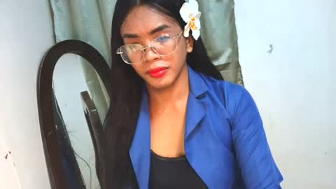 _karie_ online show from 13, 10, 2025