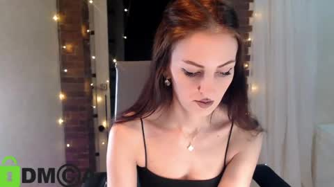  karolina online show from 31, 3, 2026