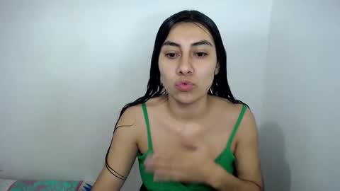Snapshot of _katerin_love chatting on 17, 12, 2024 kateryn online show from 17, 12, 2024