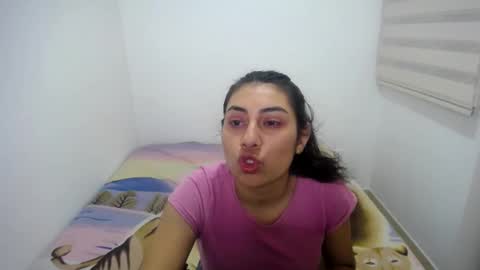 Snapshot of _katerin_love chatting on 7, 3, 2025 kateryn online show from 7, 3, 2025