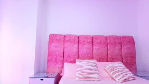 Snapshot of _kendall_07 chatting on 27, 11, 2025 Kendall online show from 27, 11, 2025