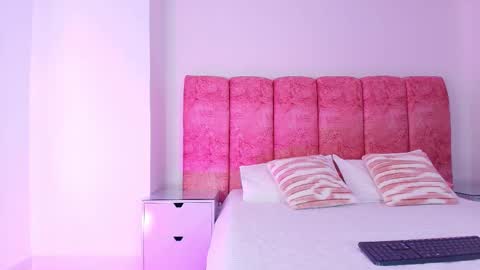 Snapshot of _kendall_07 chatting on 5, 12, 2025 Kendall online show from 5, 12, 2025