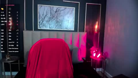 Kiraaaa 0 online show from 3, 10, 2025