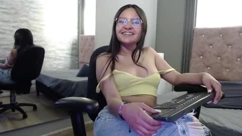 Snapshot of _kita chatting on 8, 11, 2025 Jalina online show from 8, 11, 2025