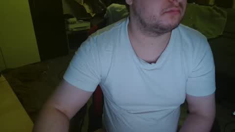 Snapshot of _kitsu_ chatting on 20, 9, 2025 _kitsu_ online show from 20, 9, 2025