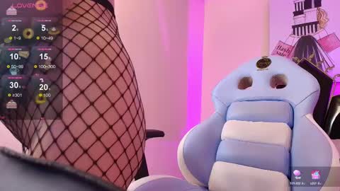 Snapshot of _kur0mi_ chatting on 8, 2, 2025 _kur0mi_ online show from 8, 2, 2025