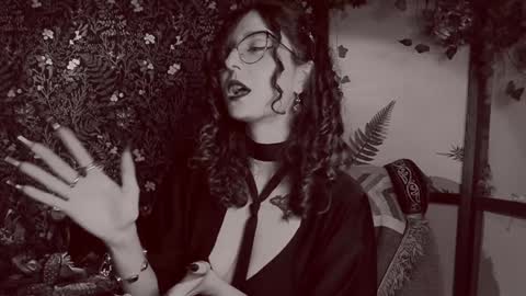 Lady Luna online show from 27, 12, 2024