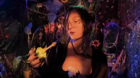 Snapshot of _lady_luna_ chatting on 29, 6, 2026 Lady Luna online show from 29, 6, 2026