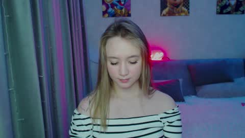 _lalune_ online show from 27, 12, 2024