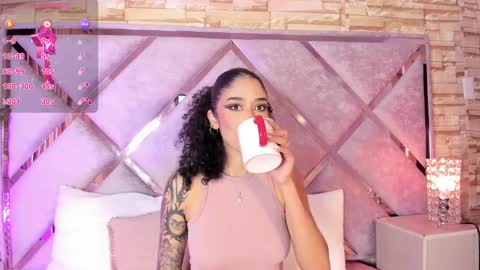 Lanna  online show from 24, 11, 2025