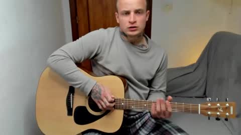 Layne online show from 10, 4, 2026