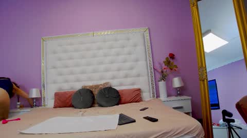 Lena Paul online show from 9, 9, 2025