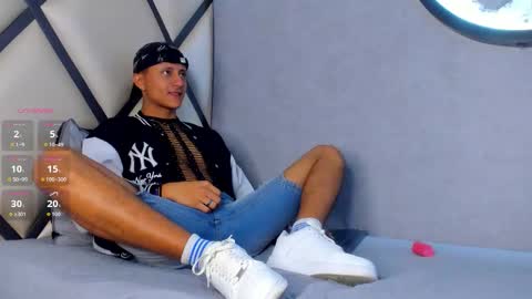 Snapshot of _leohot_ chatting on 14, 9, 2025 _leohot_ online show from 14, 9, 2025