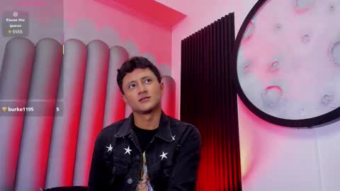 Snapshot of _leohot_ chatting on 25, 11, 2025 _leohot_ online show from 25, 11, 2025