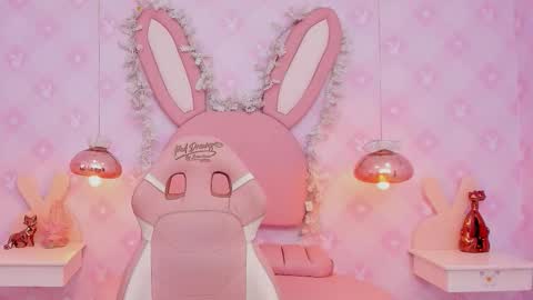 Snapshot of _lia_swan chatting on 4, 11, 2025 Lia Swan online show from 4, 11, 2025