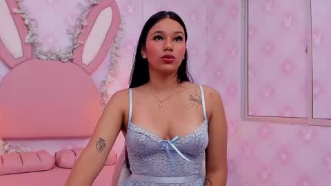 Snapshot of _lia_swan chatting on 10, 11, 2025 Lia Swan online show from 10, 11, 2025