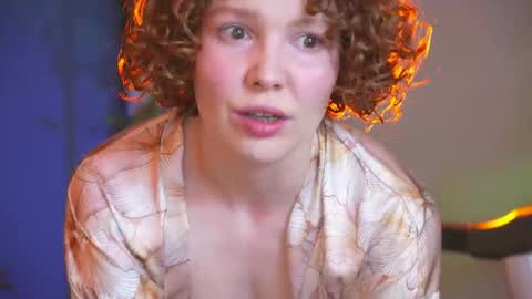 Salome   Lovense always on from 5 tk   My content and your custom requests  online show from 17, 12, 2025