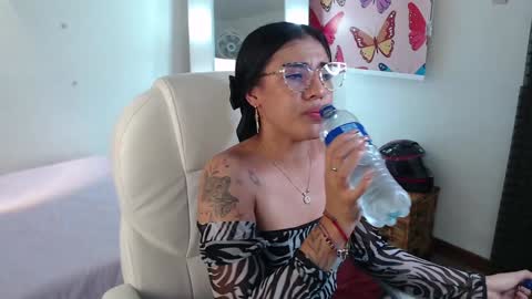 Lili  online show from 19, 1, 2025