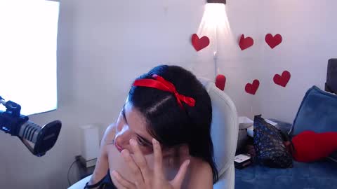Lili  online show from 10, 3, 2025