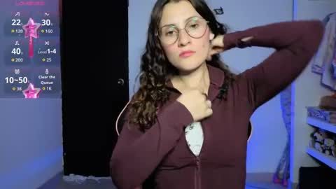 Lindasy online show from 27, 4, 2026