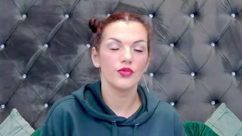 Snapshot of _lissa_ann_ chatting on 10, 2, 2025 Lisa online show from 10, 2, 2025