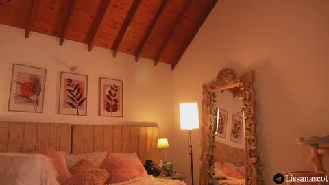 Lissana online show from 12, 4, 2026