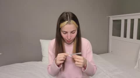 Emma online show from 23, 11, 2025