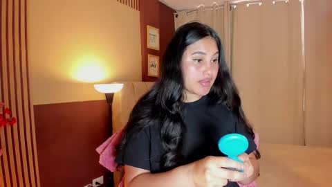 Ivy 3 online show from 17, 3, 2026