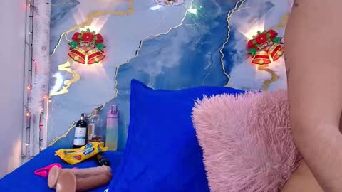 Snapshot of _lorrayne_ chatting on 22, 12, 2025 Lorrayne online show from 22, 12, 2025