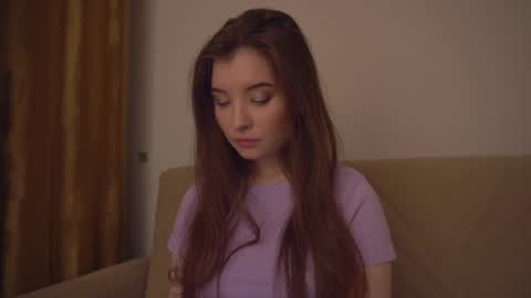 Snapshot of _lovelyen chatting on 31, 10, 2025 Alice online show from 31, 10, 2025