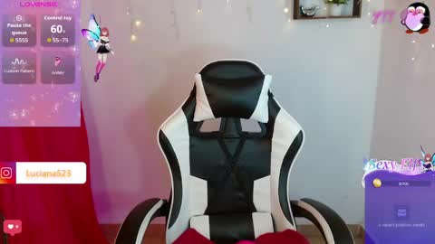 _lucianaa_1 online show from 19, 5, 2026