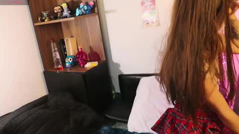 Snapshot of _lucy_white_ chatting on 17, 2, 2025 Lucy online show from 17, 2, 2025