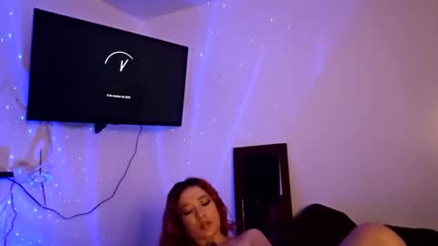 _lunaa__ online show from 9, 10, 2025